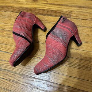 United Nude sz 8 booties - barely worn!